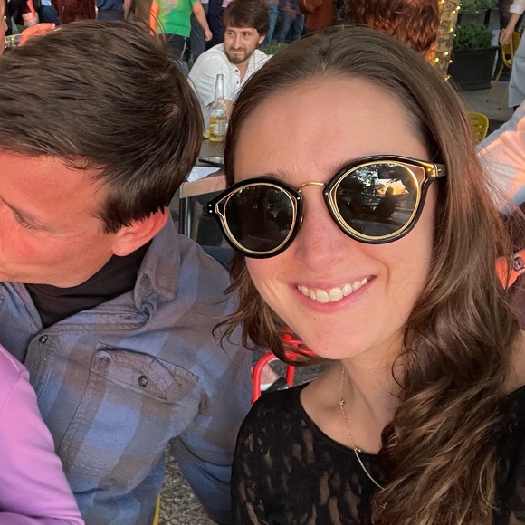 Meet your Posher, Julia - Picture 7 of 7